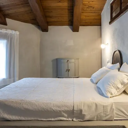 Donna Rina - Suggestiva Casa Nel Centro Storico