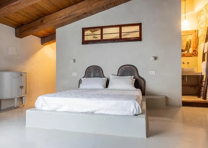 Donna Rina - Suggestiva Casa Nel Centro Storico Holiday home *