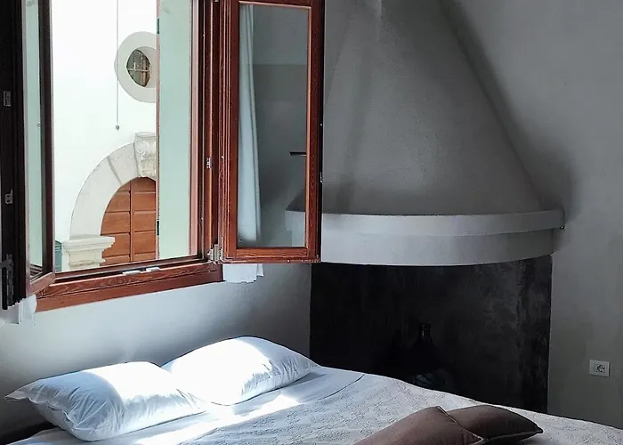 Ferienhaus Donna Rina - Suggestiva Casa Nel Centro Storico