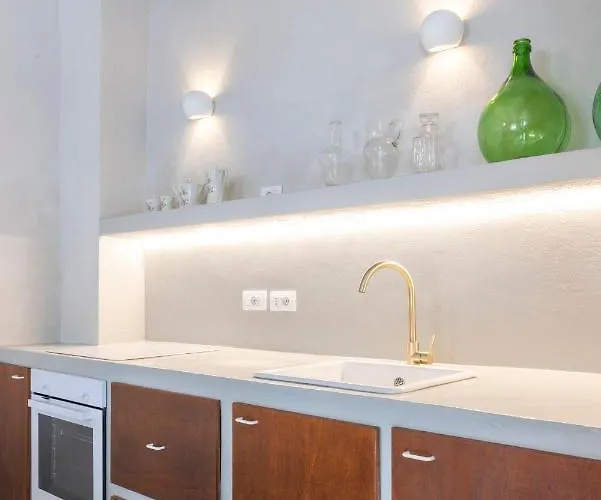 Donna Rina - Suggestiva Casa Nel Centro Storico Ferienhaus *