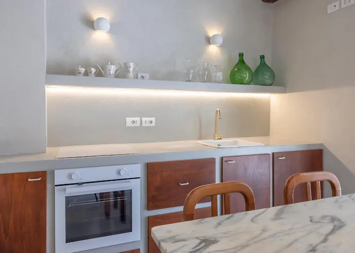 Donna Rina - Suggestiva Casa Nel Centro Storico Ferienhaus